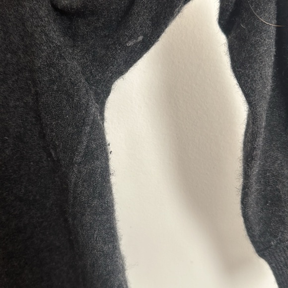 J BRAND 100% Cashmere Sweater Sz S - Picture 8 of 10